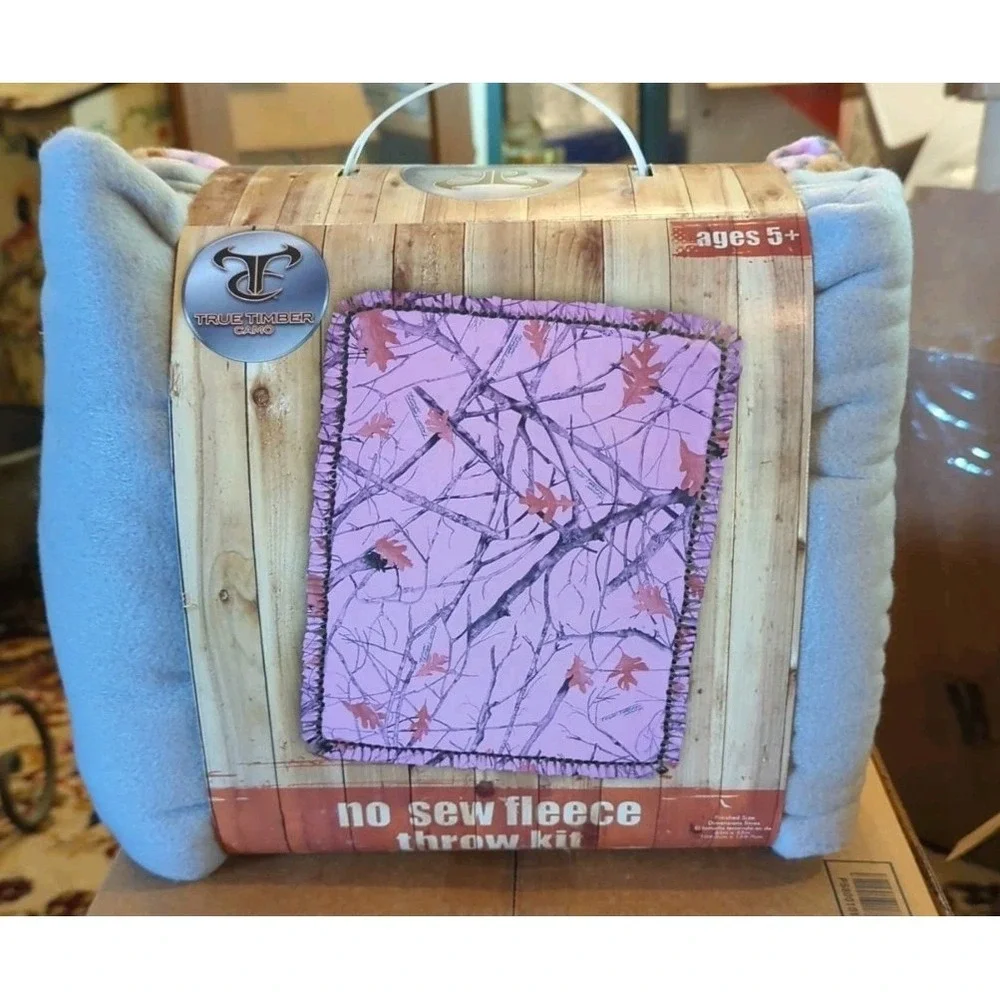New No Sew Throw DIY Blanket Kit Fleece Finish‎ 43
